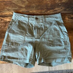 GAP Women's Olive Green Shorts